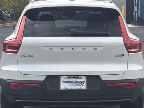 Used 2026 Volvo XC40 B5 Ultra w/ Protection Package Premier AWD/4WD image 22