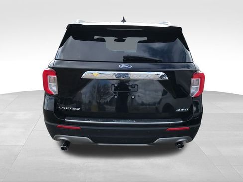 Used 2021 Ford Explorer Limited image 11