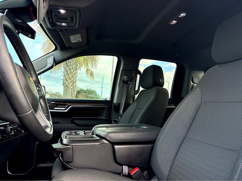 Certified 2024 Chevrolet Silverado 1500 LT w/ Convenience Package II image 14