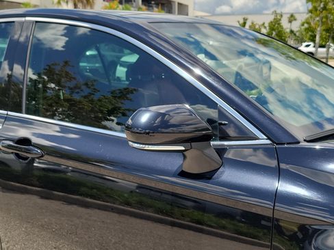 Used 2021 Toyota Camry XSE FWD image 8