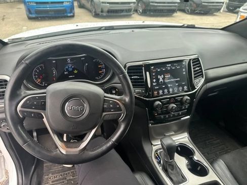 Used 2021 Jeep Grand Cherokee Laredo X AWD/4WD image 21