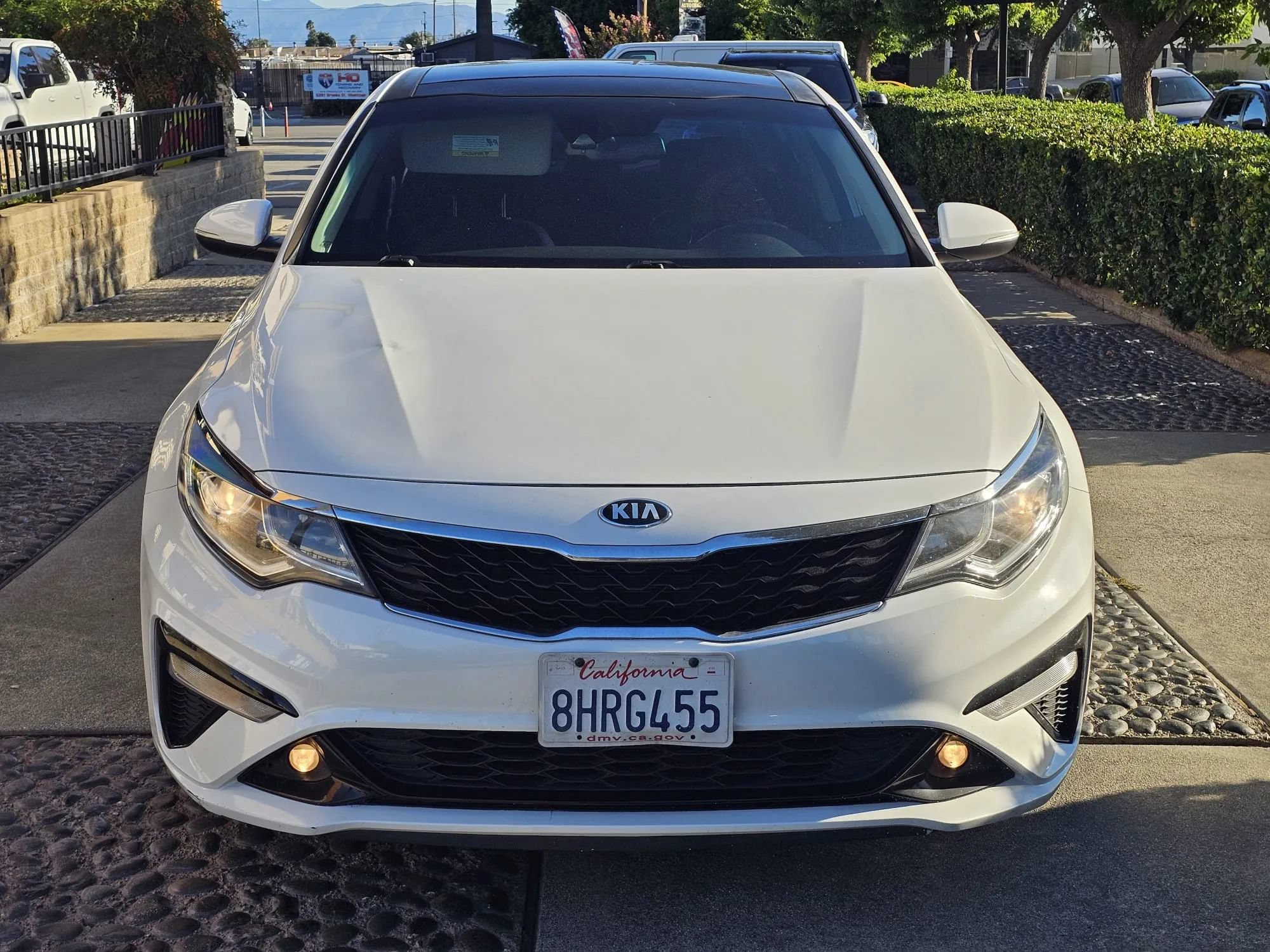 Used 2019 Kia Optima S w/ S Panoramic Sunroof Package FWD image 2