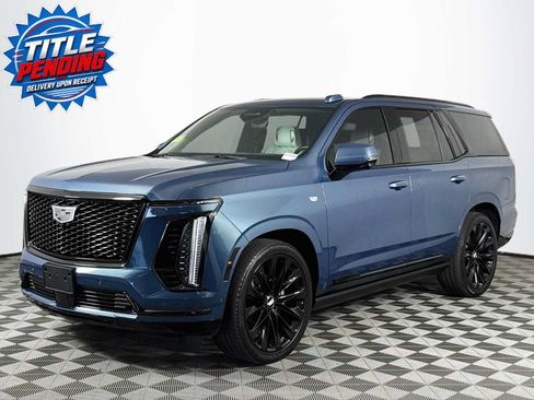Used 2025 Cadillac Escalade Sport Platinum w/ LPO, ONYX Package AWD/4WD image 1