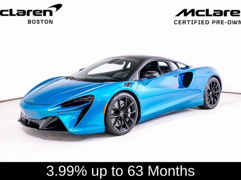 Used 2024 McLaren Artura RWD image 1