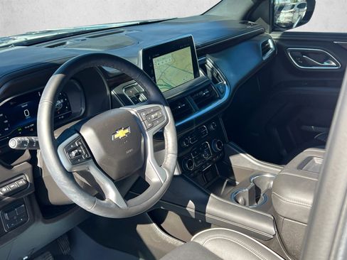 Used 2024 Chevrolet Tahoe Premier AWD/4WD image 10
