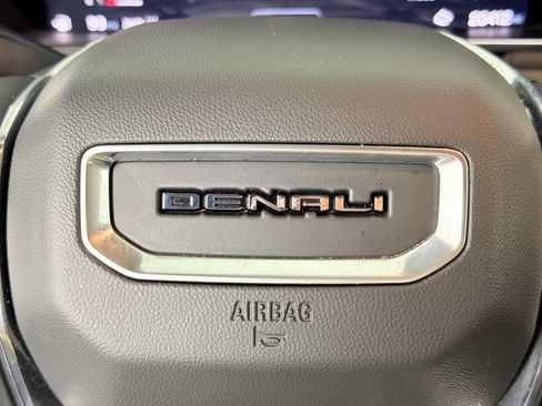 Used 2024 GMC Canyon Denali AWD/4WD image 22