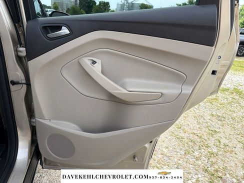 Used 2018 Ford Escape SE FWD image 18