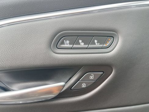 Certified 2024 Cadillac Escalade Sport AWD/4WD image 31