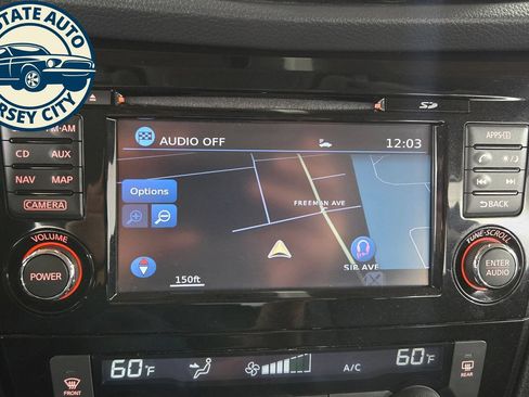Used 2018 Nissan Rogue Sport SL AWD/4WD image 14