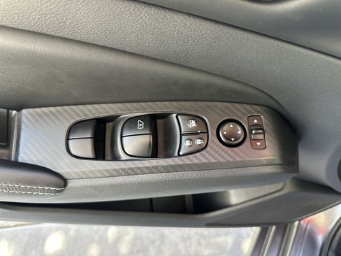 Used 2025 Nissan Altima 2.5 SV FWD image 23