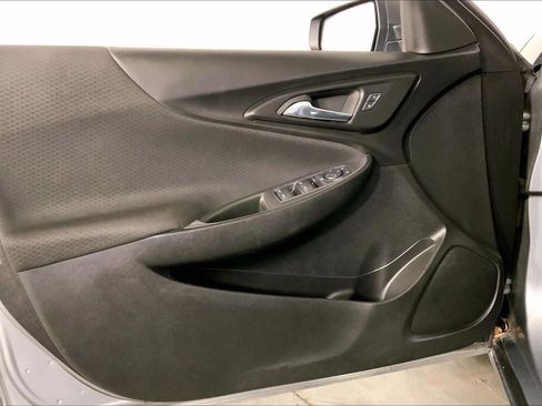 Used 2024 Chevrolet Malibu LS image 24