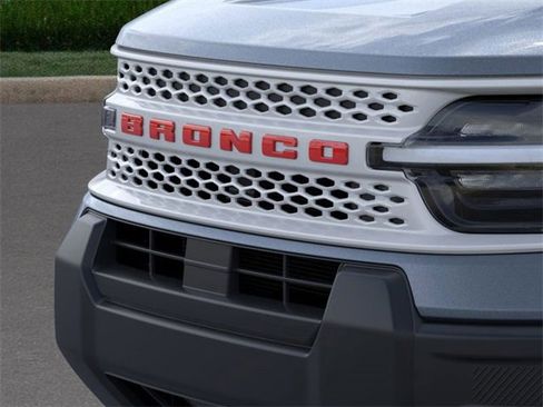 New 2025 Ford Bronco Sport Heritage w/ Convenience Package image 17