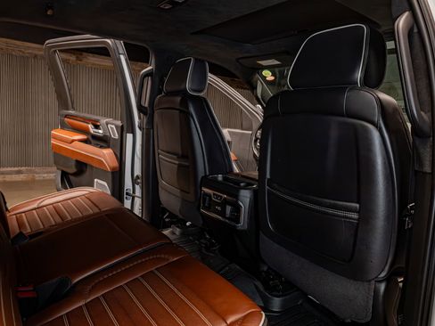 Used 2024 GMC Sierra 2500 Denali Ultimate image 28