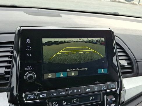 Used 2019 Honda Odyssey EX image 17