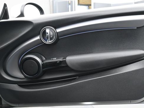 Used 2023 MINI Cooper S w/ Signature Upholstery Package image 23