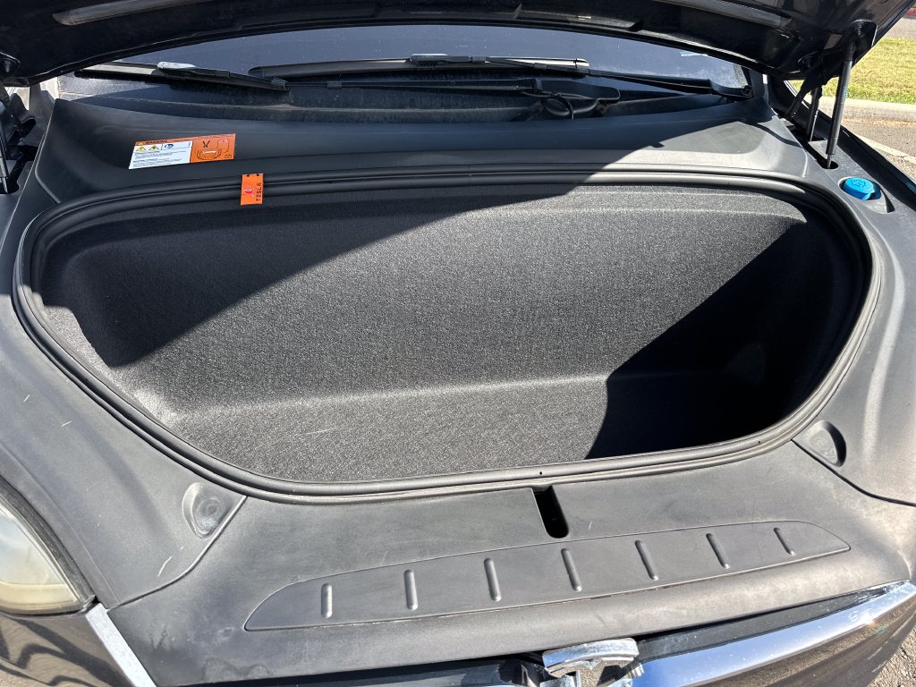 Used 2017 Tesla Model X 75D AWD/4WD image 19