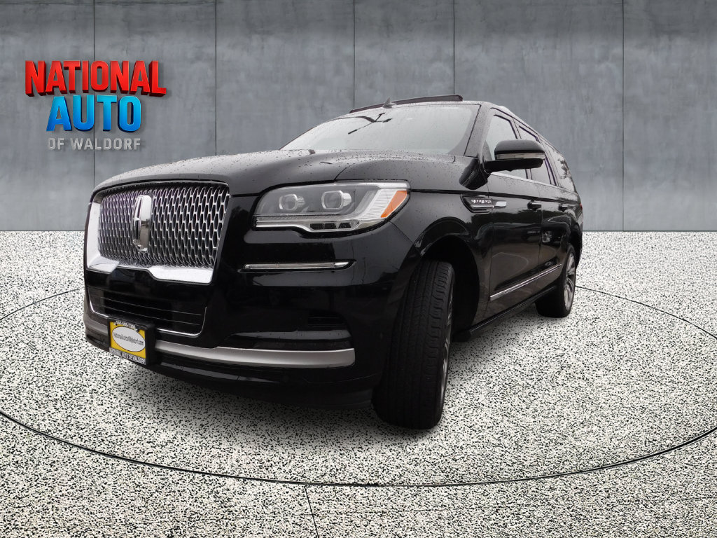 Used 2022 Lincoln Navigator L Reserve AWD/4WD image 5