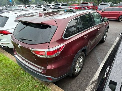 Used 2015 Toyota Highlander Limited Platinum AWD/4WD image 13