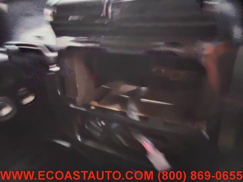 Used 2004 Jeep Wrangler SE image 18