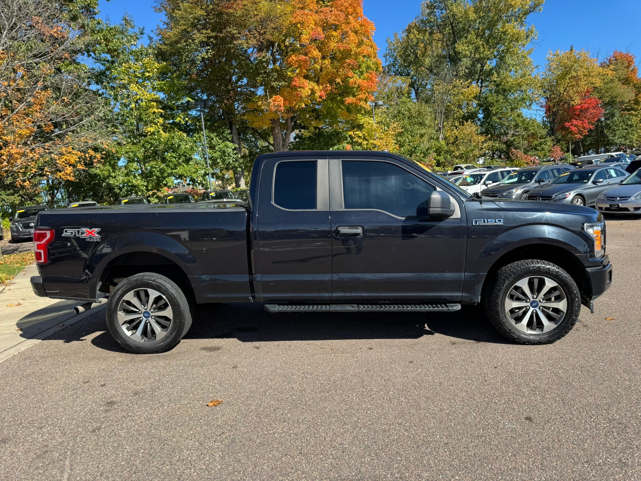 Used 2019 Ford F150 XL w/ Equipment Group 101A Mid AWD/4WD image 8