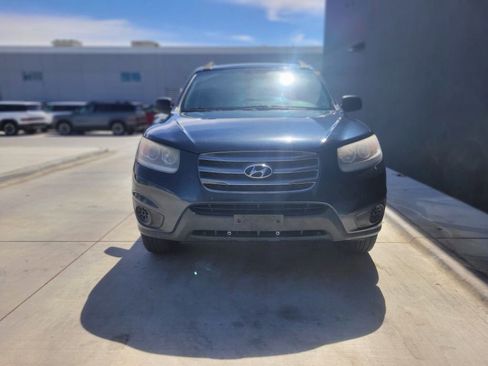 Used 2012 Hyundai Santa Fe GLS image 2