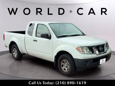 Used 2018 Nissan Frontier S RWD image 1