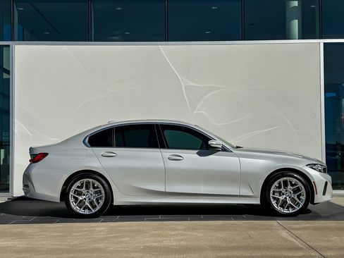 New 2025 BMW 330i xDrive Sedan w/ Convenience Package image 3