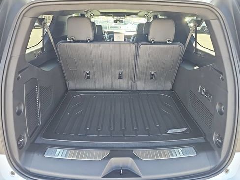 New 2026 GMC Yukon XL Denali w/ Sun & Power Step Package AWD/4WD image 18
