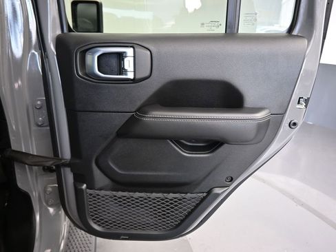 Used 2021 Jeep Wrangler Unlimited Sahara w/ Cold Weather Group image 35