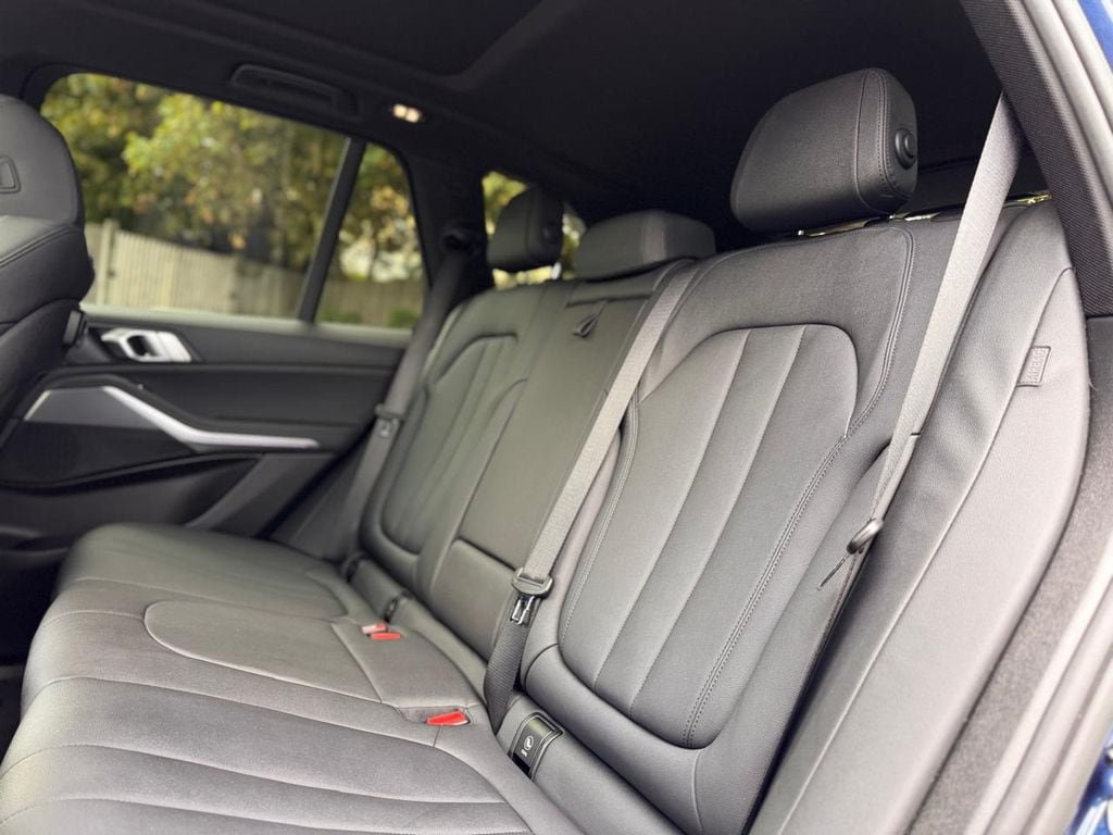 Used 2019 BMW X5 xDrive40i w/ Premium Package 2 AWD/4WD image 24