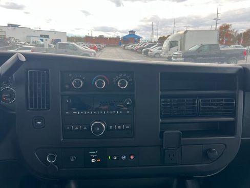 New 2025 Chevrolet Express 2500 Work Van w/ Driver Convenience Package image 23