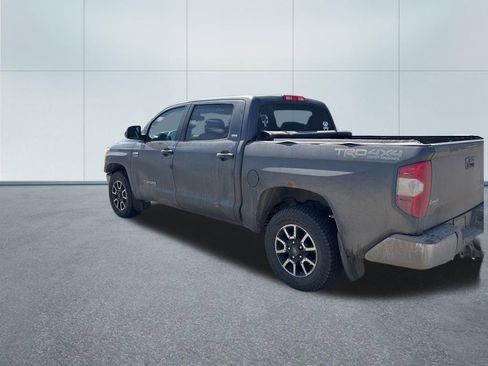 Used 2016 Toyota Tundra SR5 w/ TRD Off Road Package AWD/4WD image 5