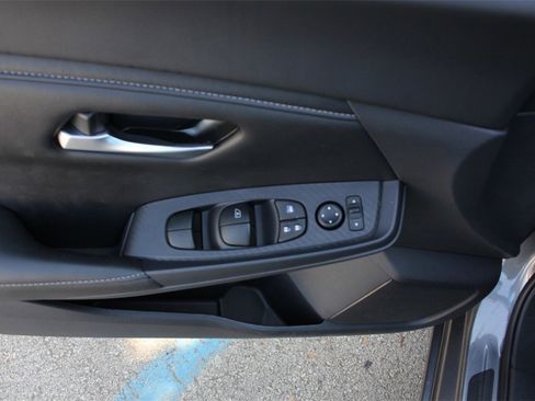 New 2025 Nissan Sentra SV w/ All-Weather Package image 9