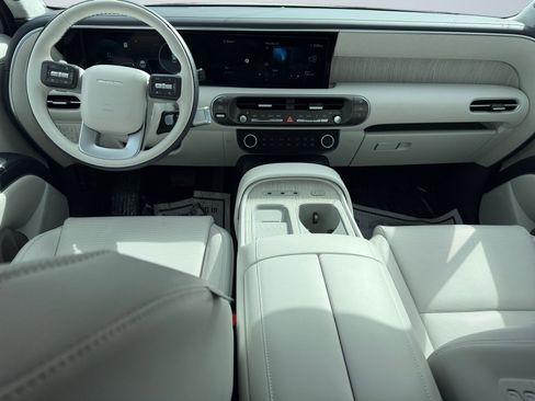 Used 2026 Hyundai Palisade Calligraphy image 12