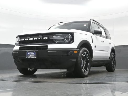 Used 2023 Ford Bronco Sport Outer Banks w/ Tech Package AWD/4WD image 28