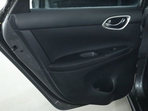 Used 2015 Nissan Sentra SV w/ Navigation Package image 13