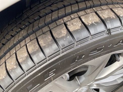 Certified 2024 Buick Encore GX Avenir w/ Avenir Technology Package image 23