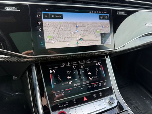 Used 2022 Audi SQ8 Prestige image 22