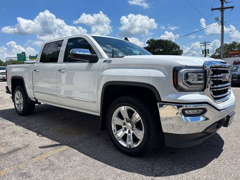 Used 2018 GMC Sierra 1500 SLT AWD/4WD image 4