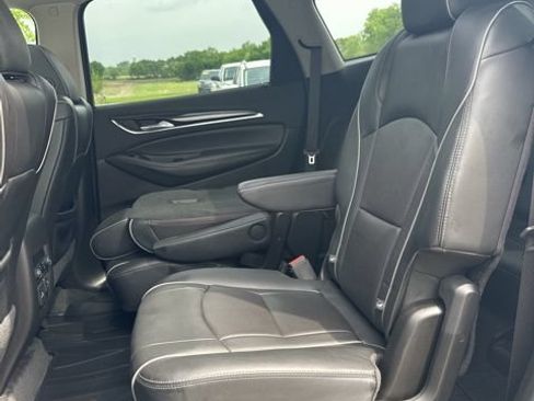 Used 2019 Buick Enclave Avenir w/ Avenir Technology Package AWD/4WD image 49