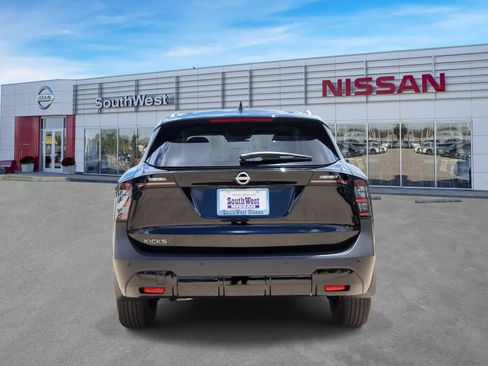 New 2026 Nissan Kicks SV FWD image 6