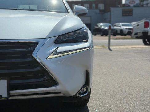 Used 2016 Lexus NX 300h AWD w/ Luxury Package image 4