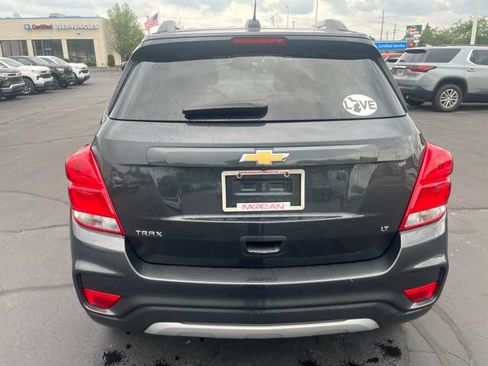 Used 2018 Chevrolet Trax LT w/ LT Convenience Package FWD image 7