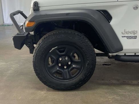 Used 2021 Jeep Wrangler Unlimited Sport image 7