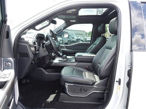 Used 2024 Ford F150 Lariat AWD/4WD image 19