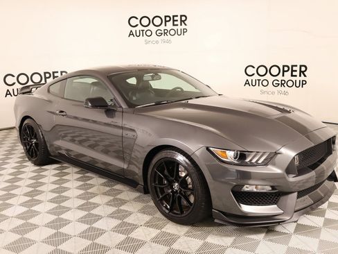 Used 2020 Ford Mustang Shelby GT350 w/ Technology Package image 1