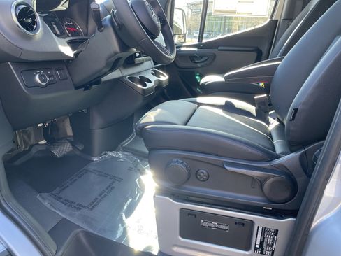 New 2026 Mercedes-Benz Sprinter 2500 image 23