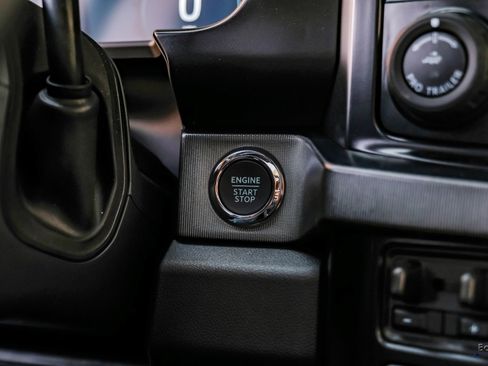 Used 2026 Ford F450 Platinum w/ FX4 Off-Road Package image 93