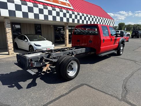 Used 2016 Ford F550 2WD Crew Cab Super Duty image 7