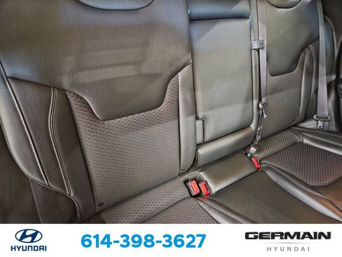 Used 2023 Jeep Compass Latitude w/ Convenience Group AWD/4WD image 19